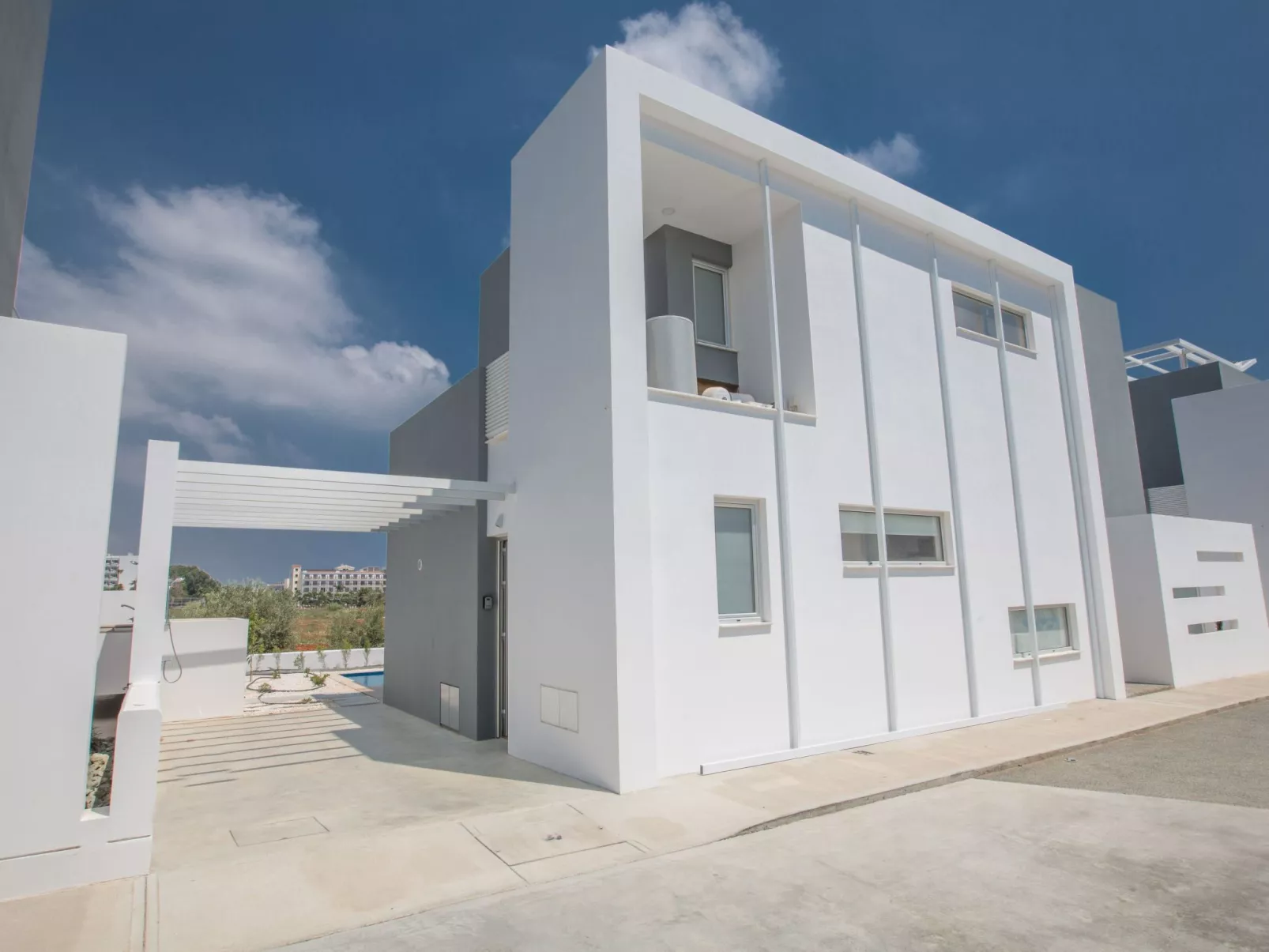 Neue 3-Schlafzimmer-Villa mit Pool in Protaras - Image-tags.info