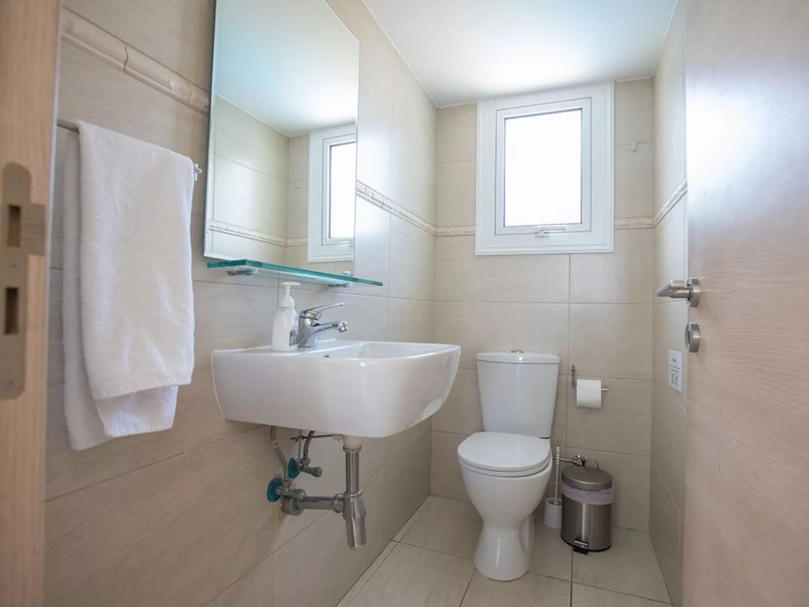 3-Bett-Villa mit privatem Pool in einer bewachten Anlage - Image-tags.info