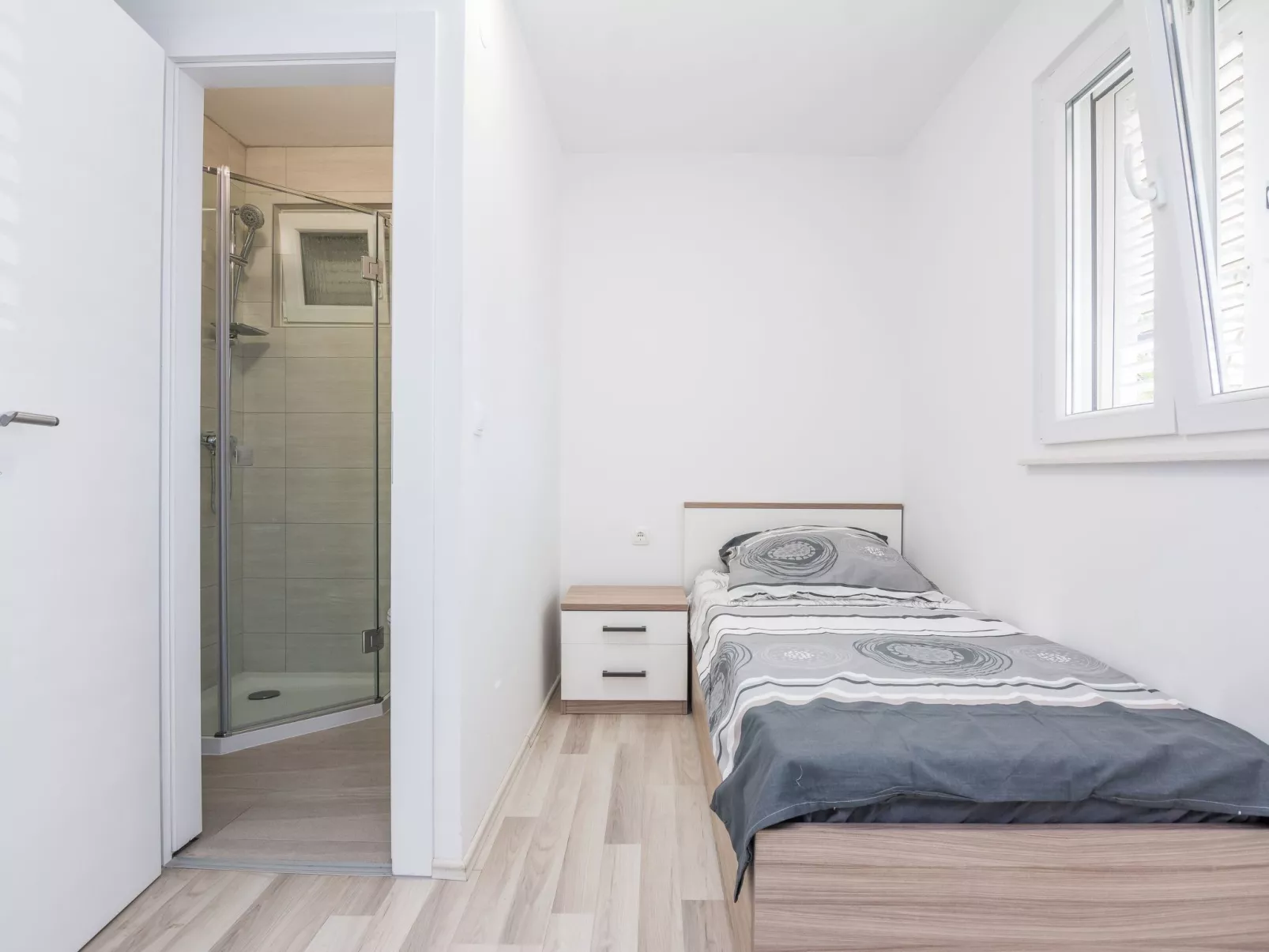 Appartement Loncar 1 - Image-tags.info