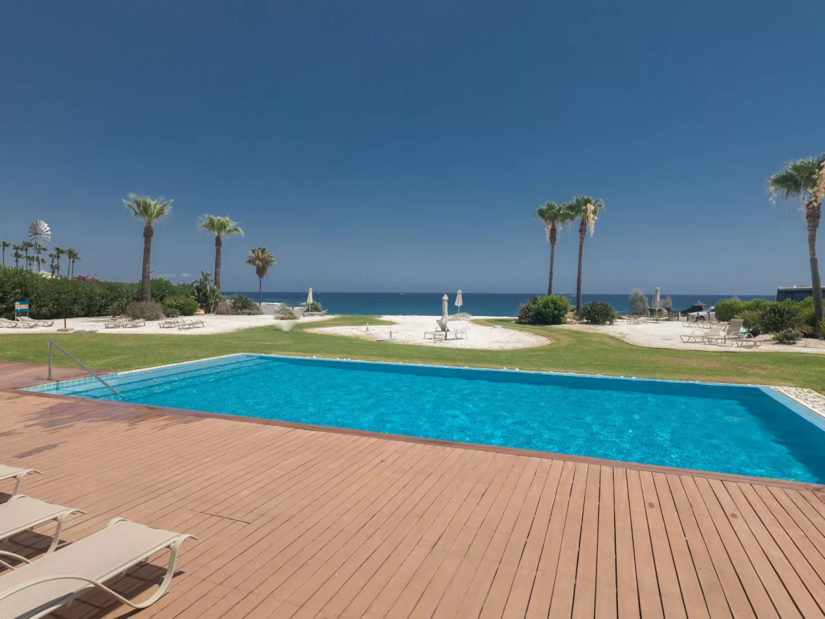 Luxuriöse Wohnung am Strand von Thalassa - Image-tags.info