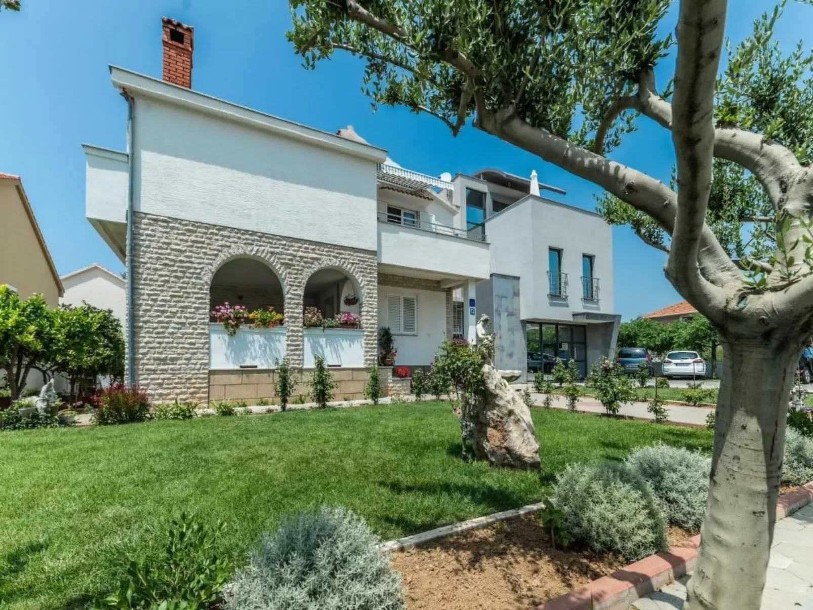 Apartment Grbic 1 - Image-tags.info