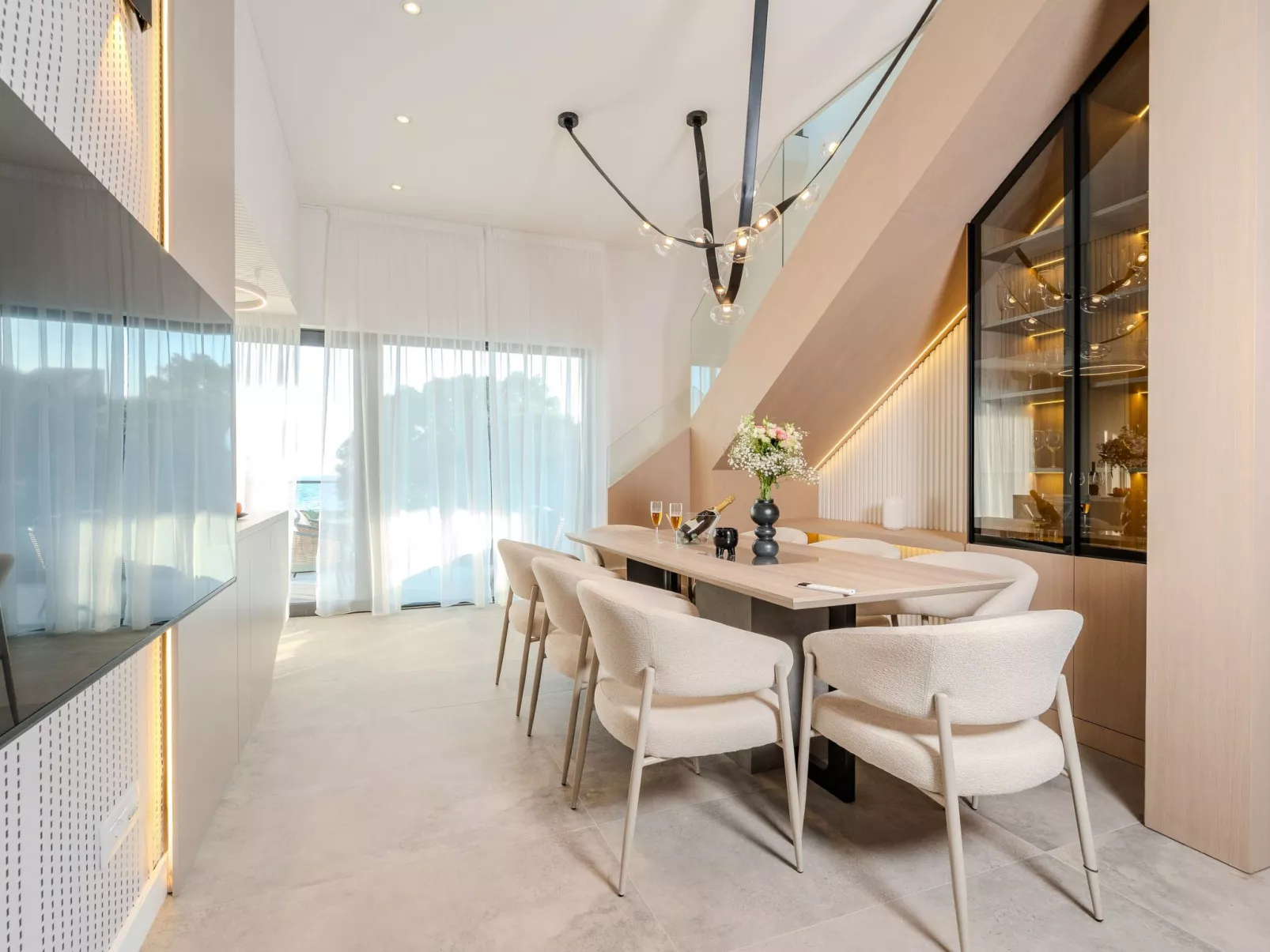 Vier-Schlafzimmer-Wohnung Dantela mit Tauchbecken - Inside