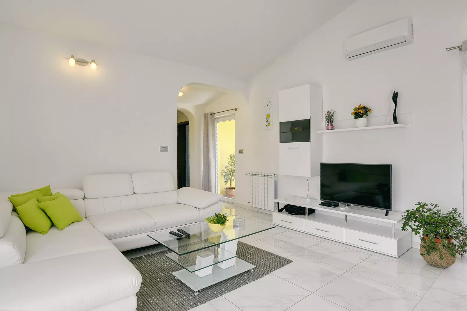 Apartment Martina-Living room