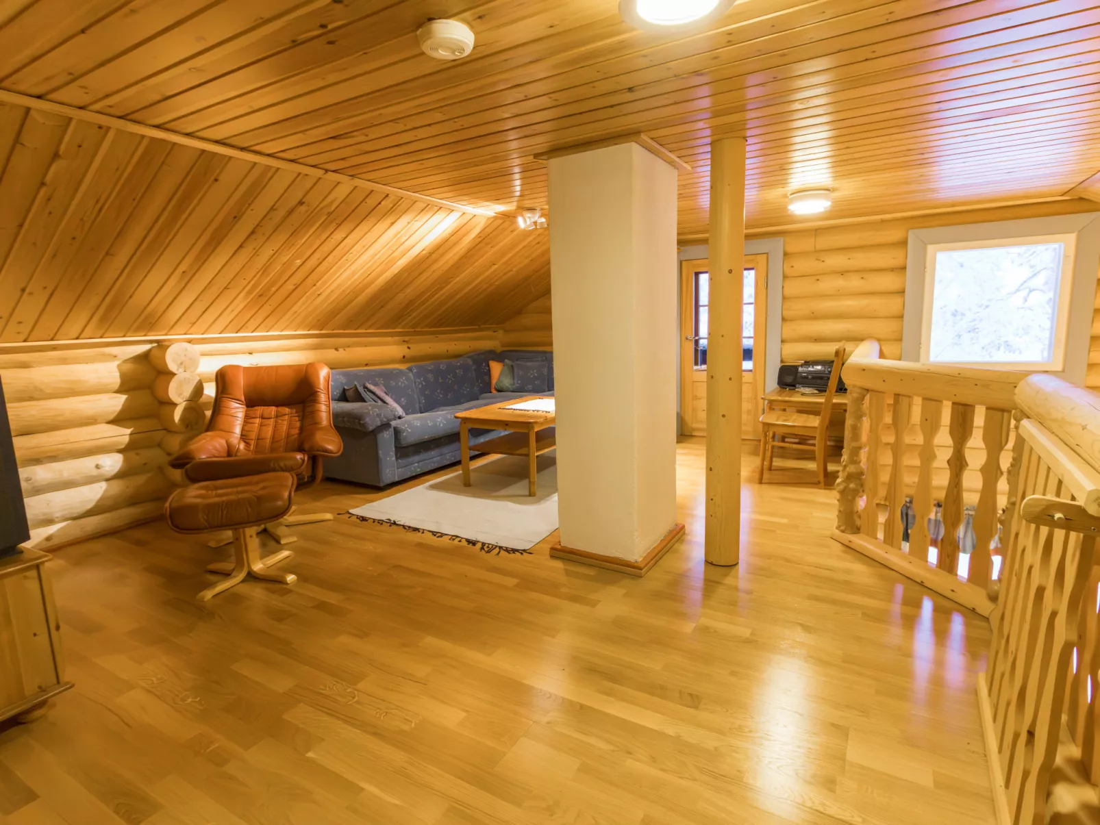 Salvostie 13, hetta - Dedans