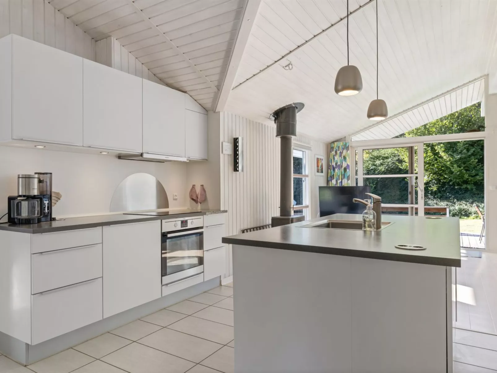 "Sybil" - 350m from the sea - Drinnen