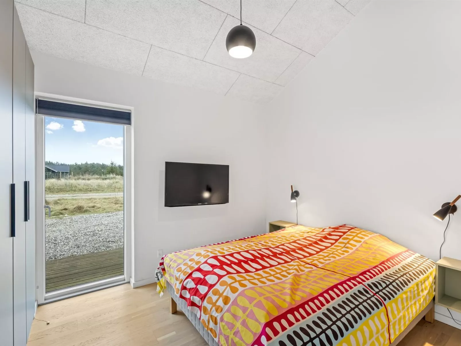 "Elenor" - 900m from the sea-Drinnen