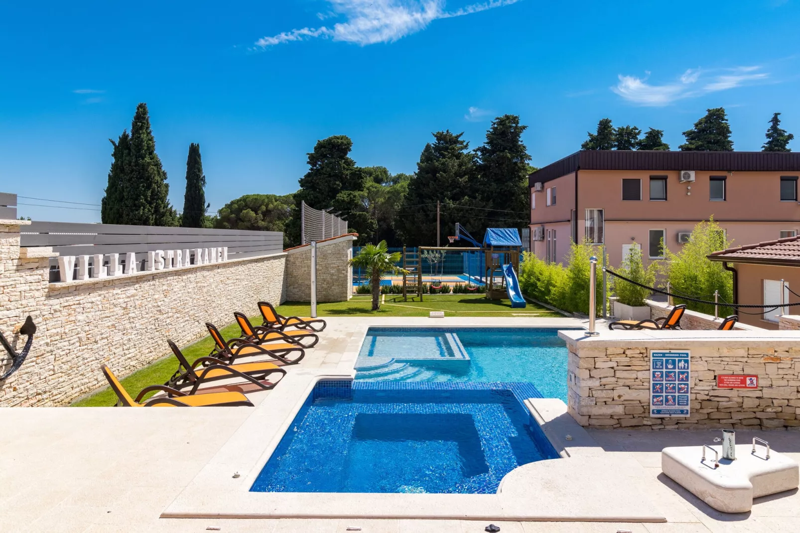 Villa Istrakamen-Pool
