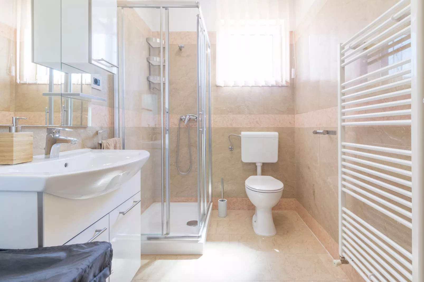 Villa Istrakamen-Bathroom