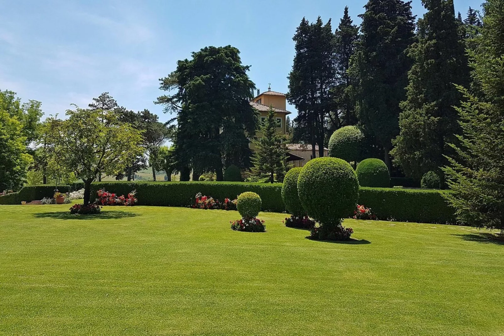 Agri-tourism Borgo Ameno Casanova Lerrone M2 / A2-Jardins en été