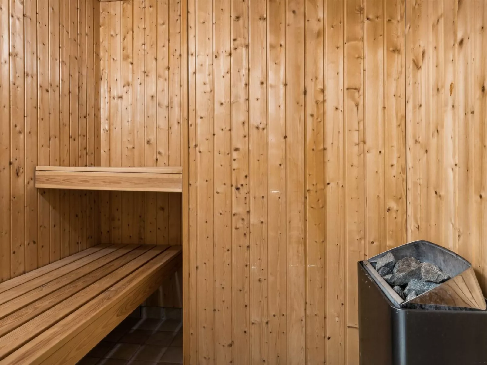 "Galia" - 2km from the sea-Inside