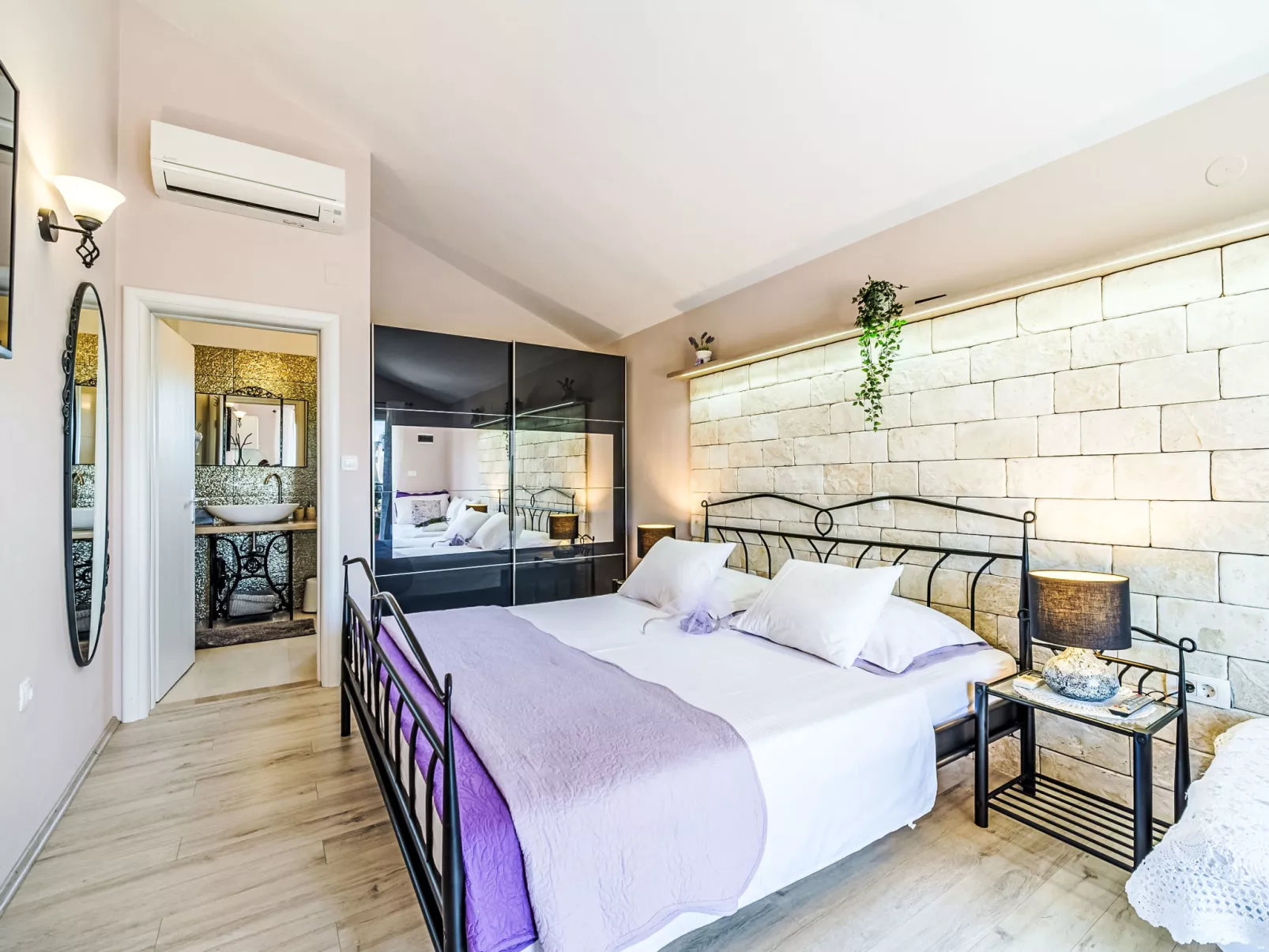 Villa Mutnik-Drinnen