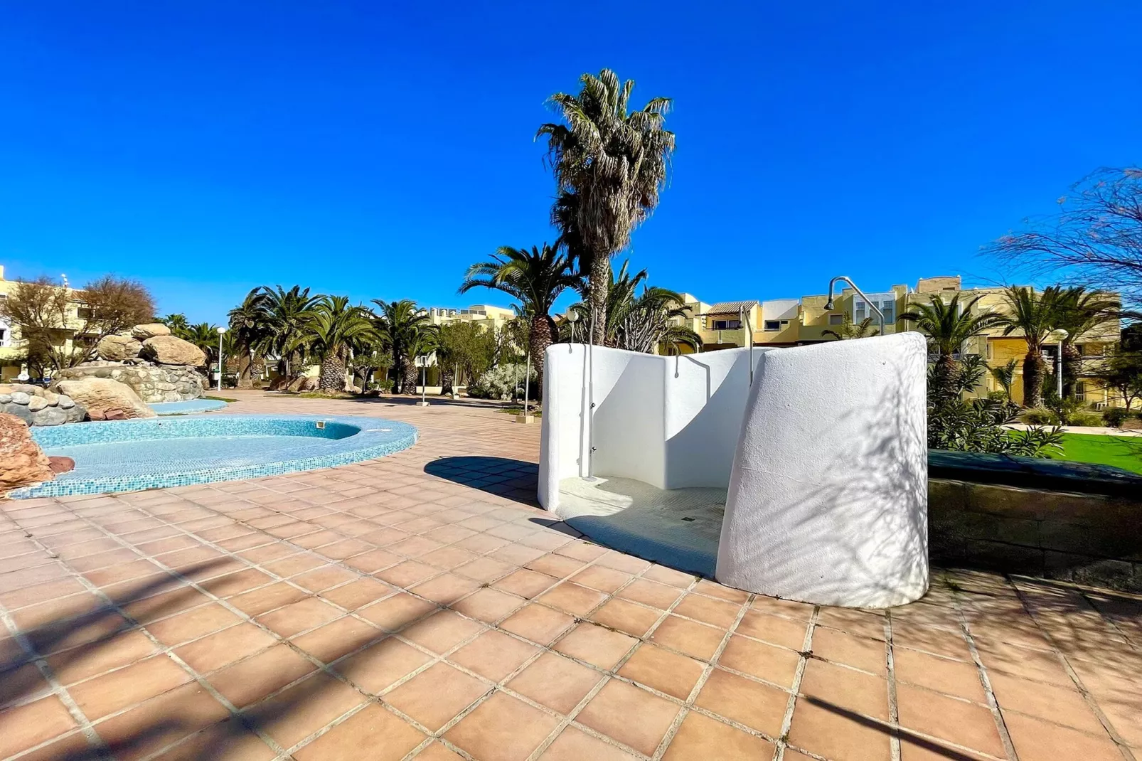 Moguima 2d-Facilities