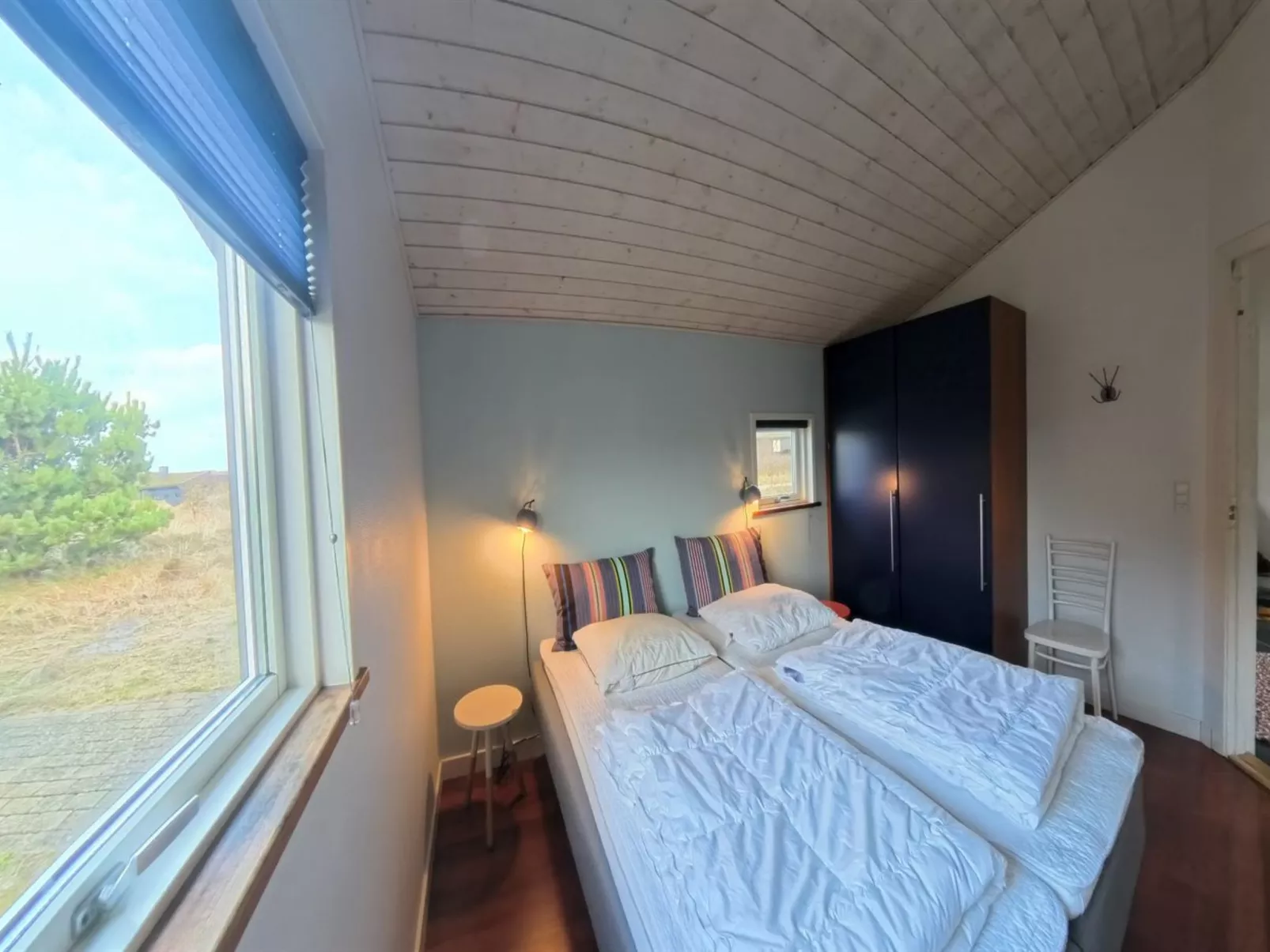 "Thrugils" - 800m from the sea-Inside