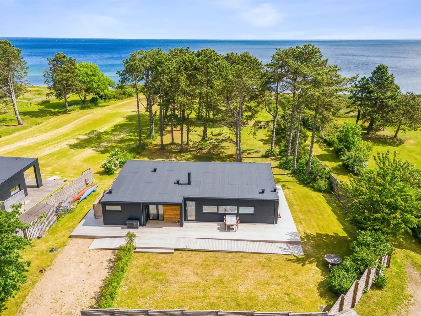 "Herlugh" - 10m from the sea - Draußen