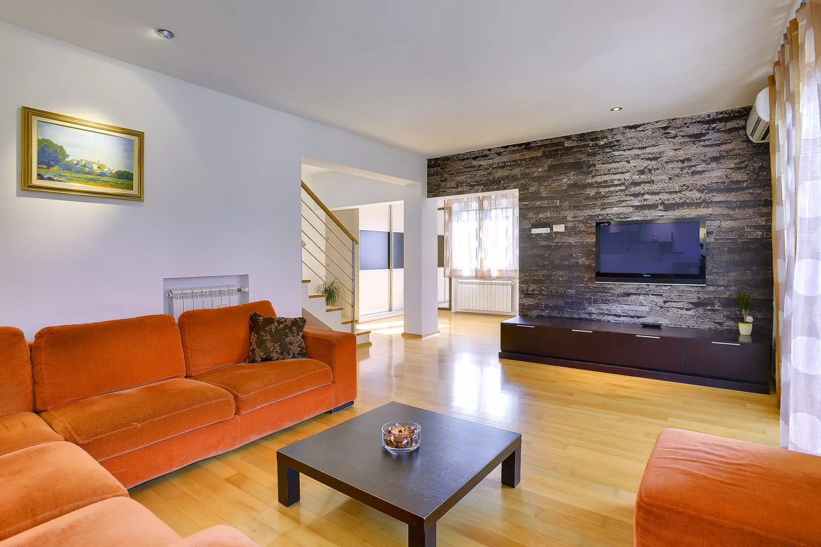 Villa Magnifica-Living room