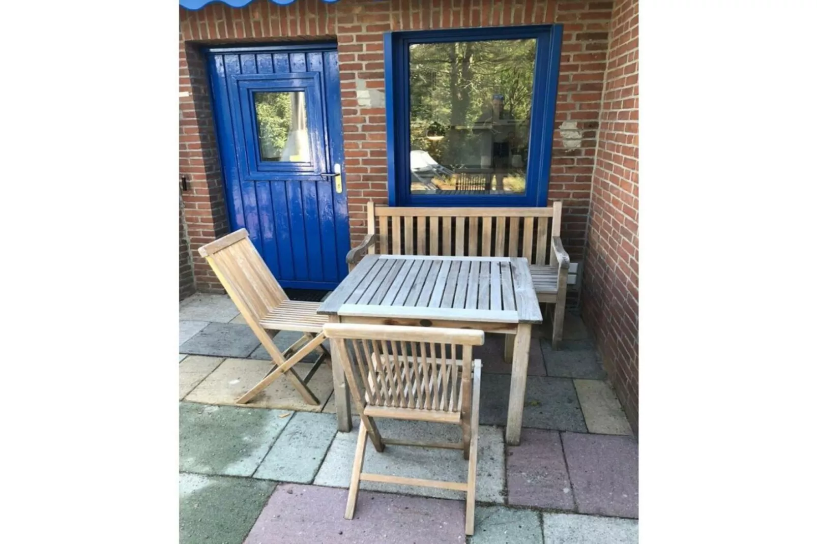 267747-Terrace balcony