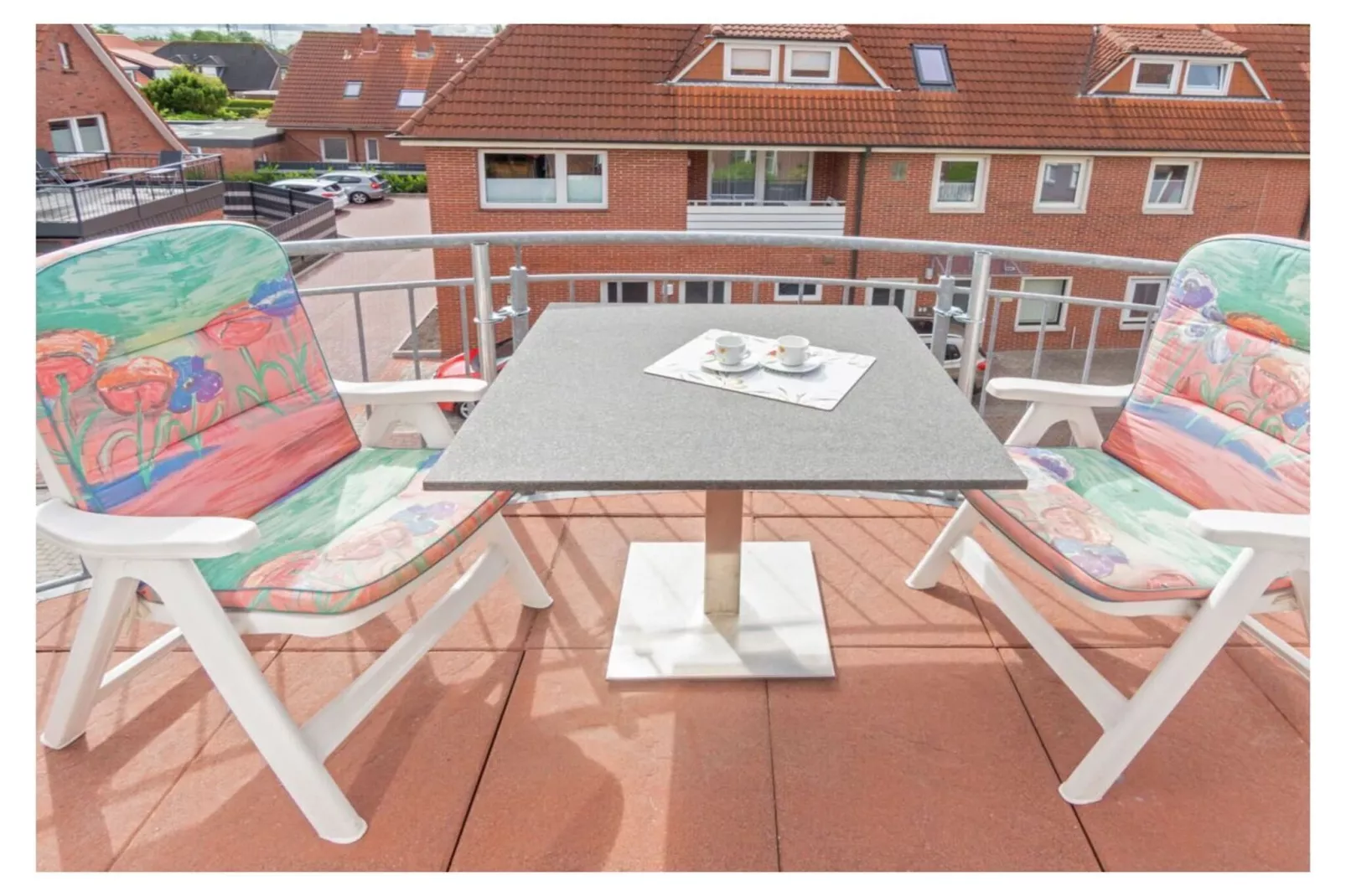 279394-Terrace balcony