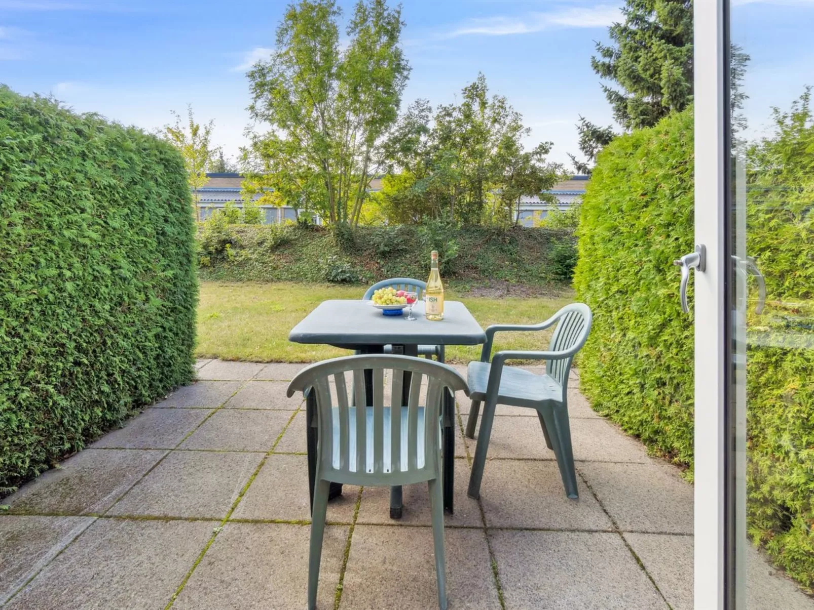 "Bengta" - 250m from the sea - Outside