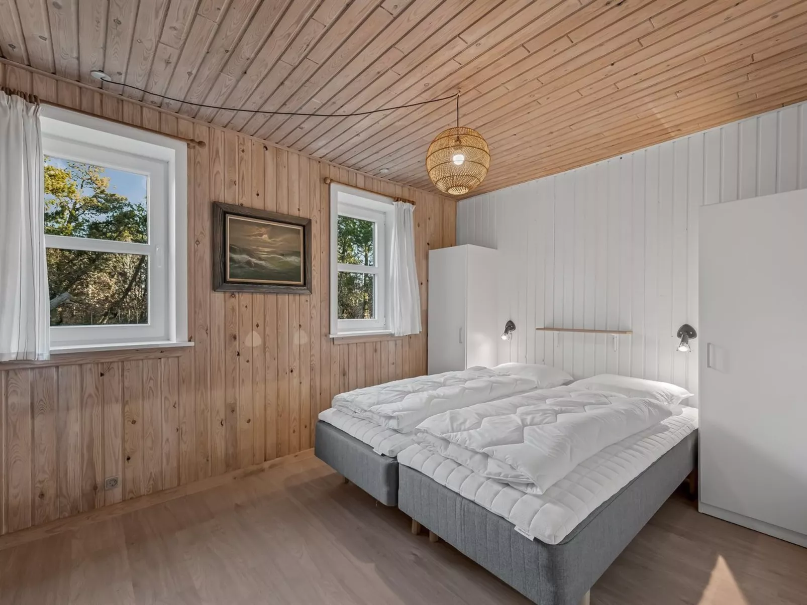 "Åsemarie" - 500m to the fjord-Drinnen