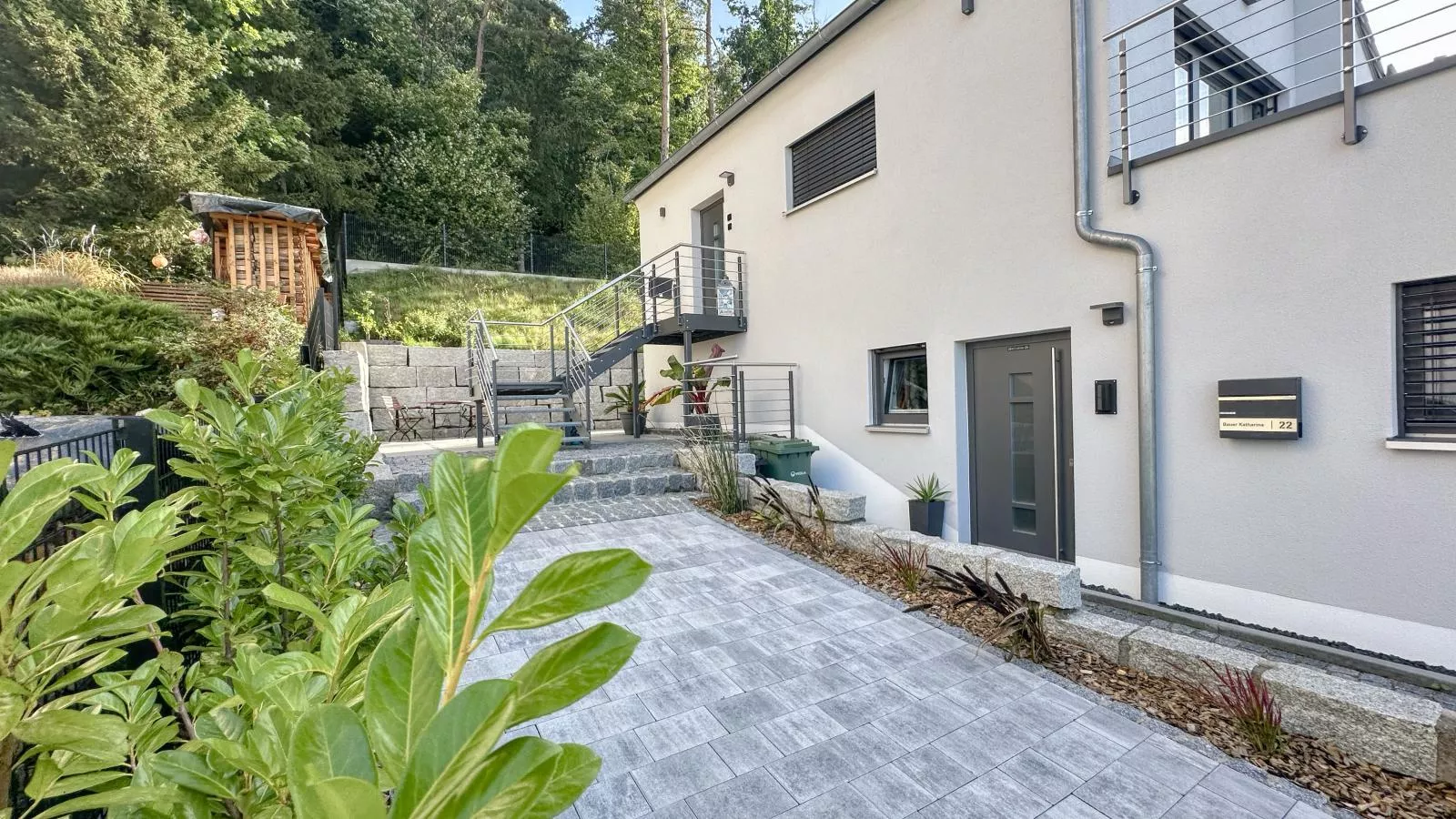 Wolfring - Hall & reception