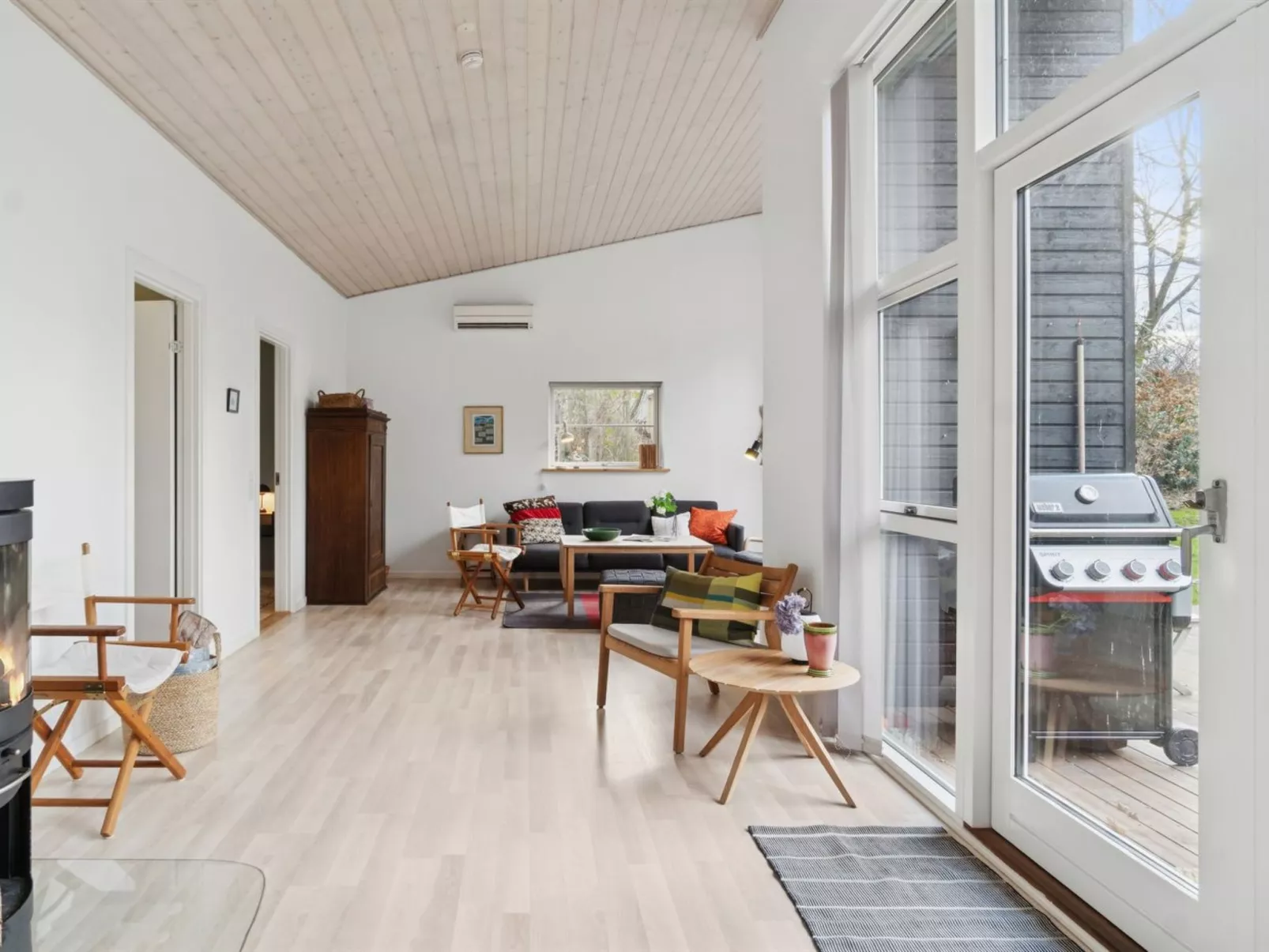 "Erikke" - 575m from the sea-Inside