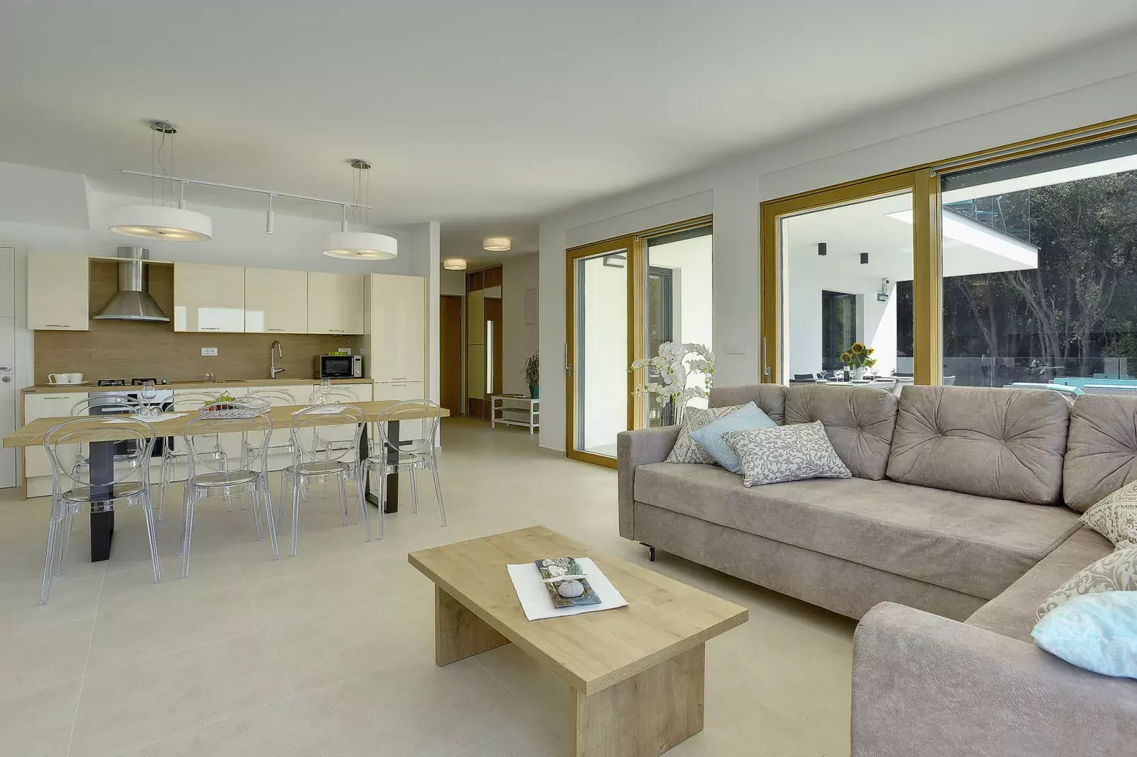 Villa Sail-Living room