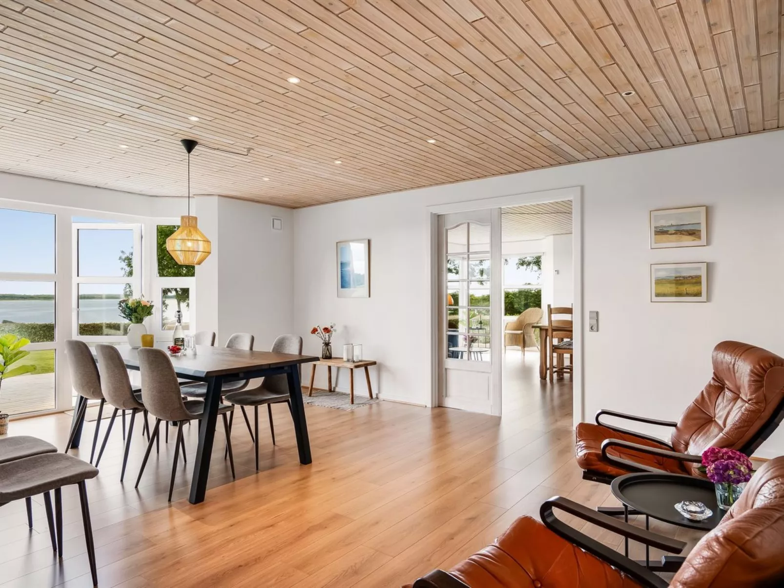 "Erja" - 300m to the fjord-Dedans