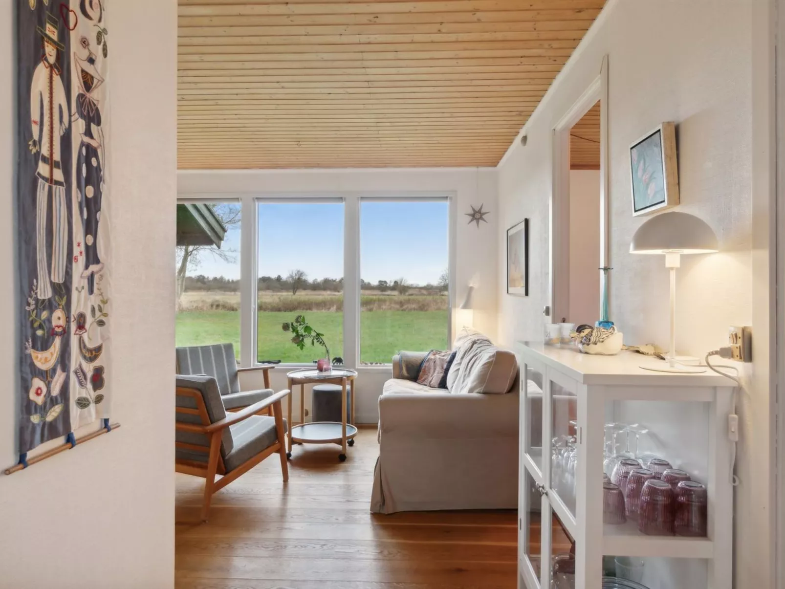 "Ela" - 1.1km from the sea-Dedans