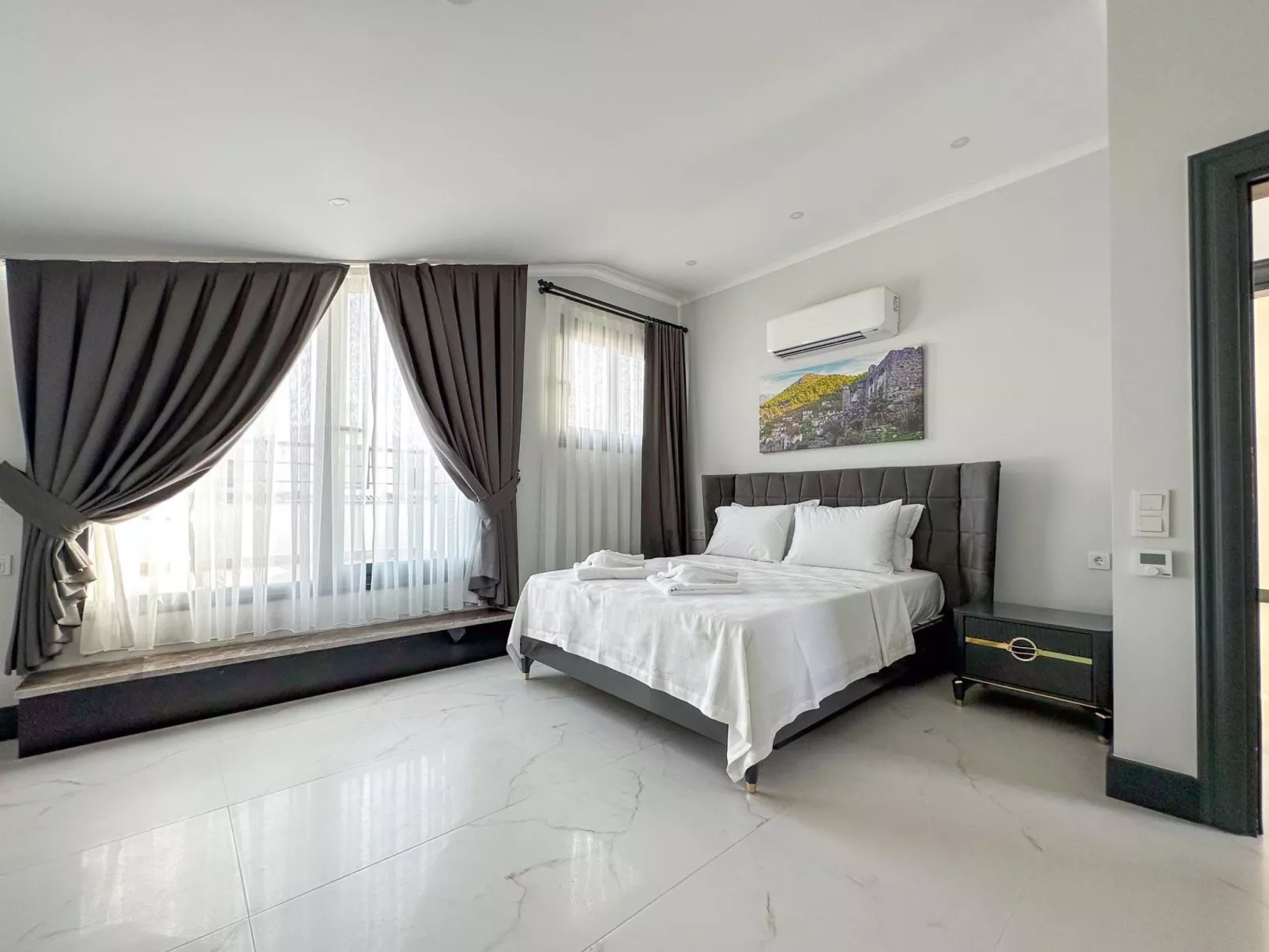 Villa Galaxy-Image-tags.info