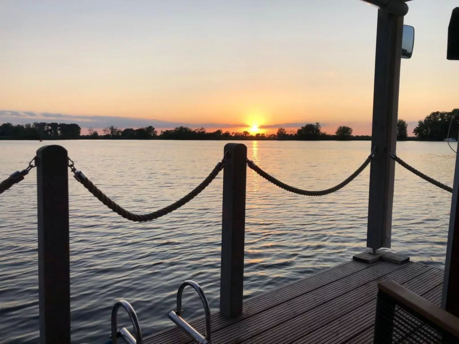 Hausboot NautikHus-Outside