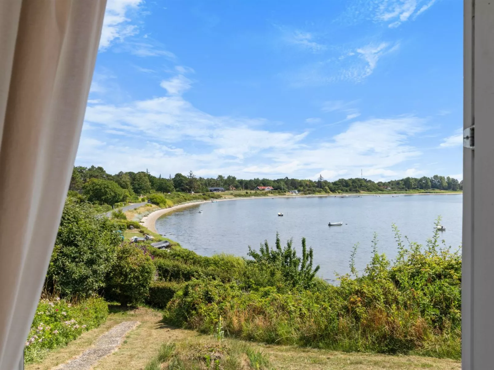 "Rajna" - 30m from the sea-Draußen