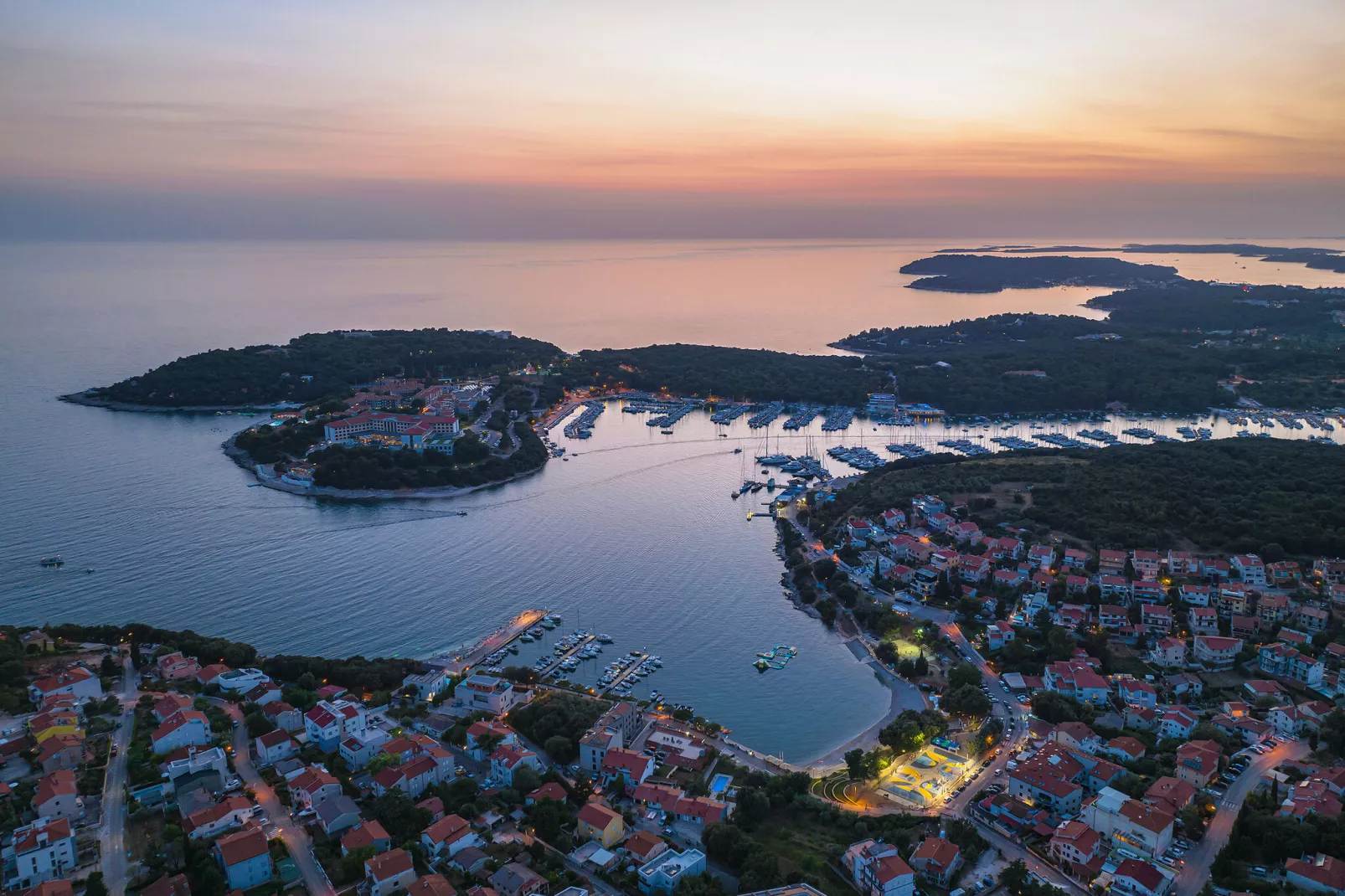 Villa Sail-Areas summer 1km
