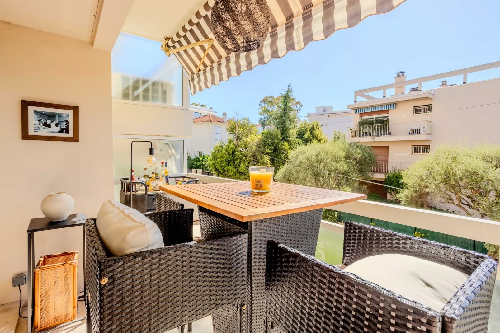 MB-2-PINS-M-Untagged