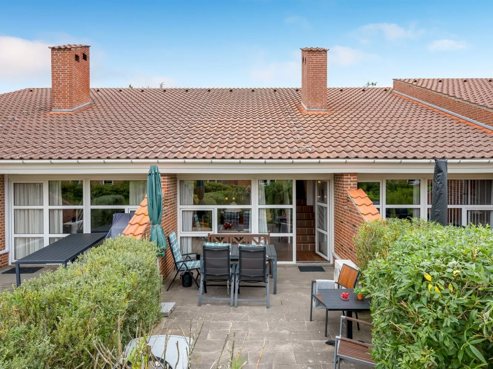 "Melle" - 500m from the sea-Draußen