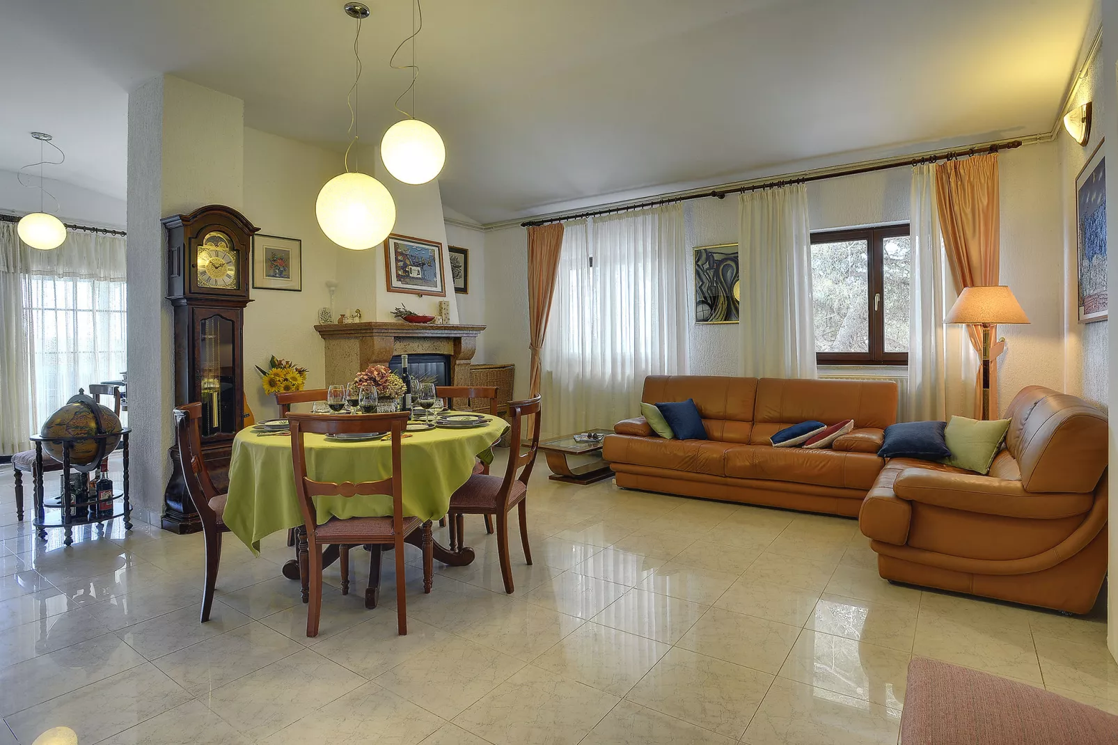 Villa Mima-Living room