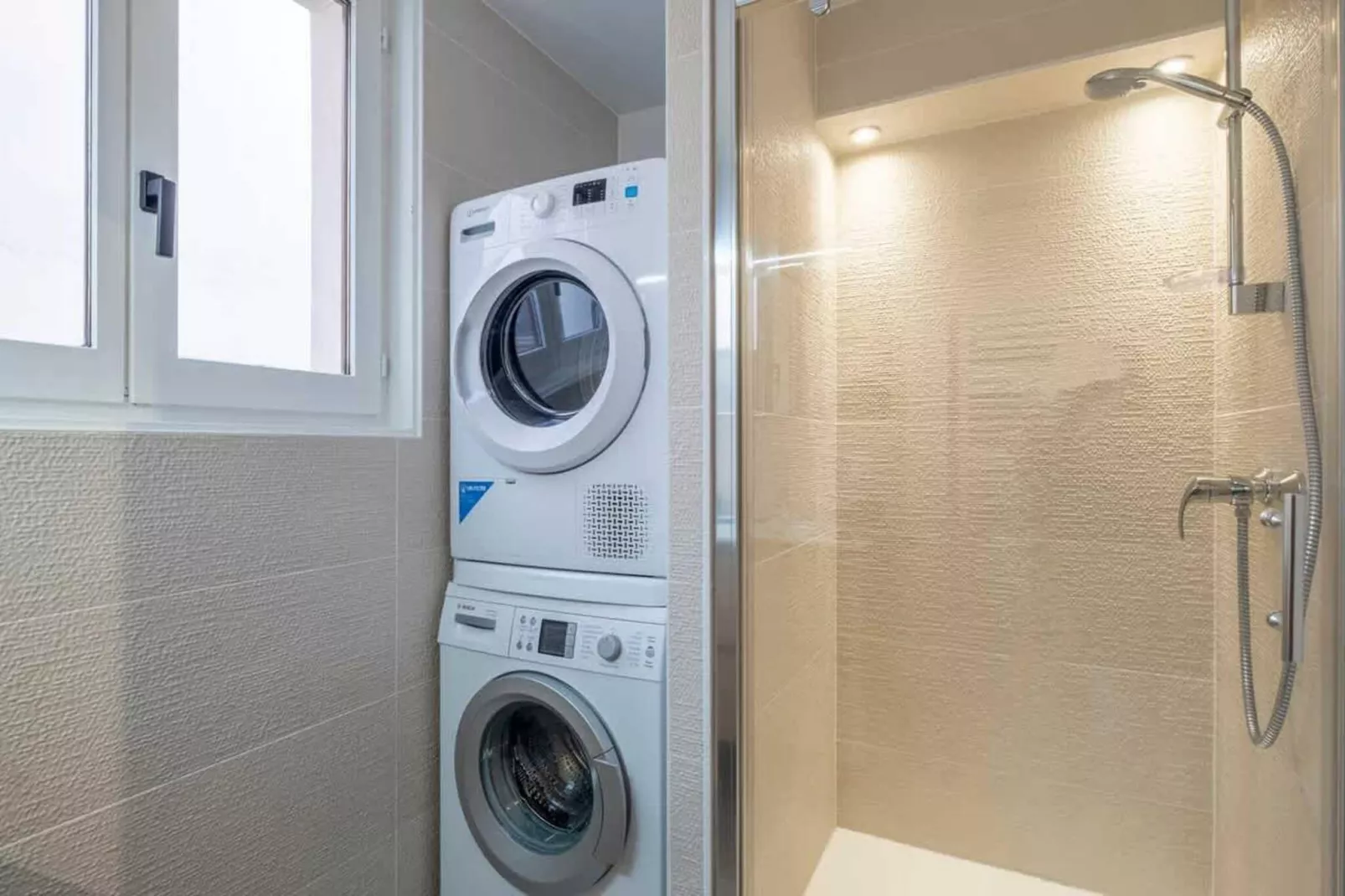 L'Appart 52-Bathroom