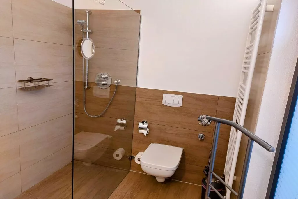 573043-Nicht zugeordnet