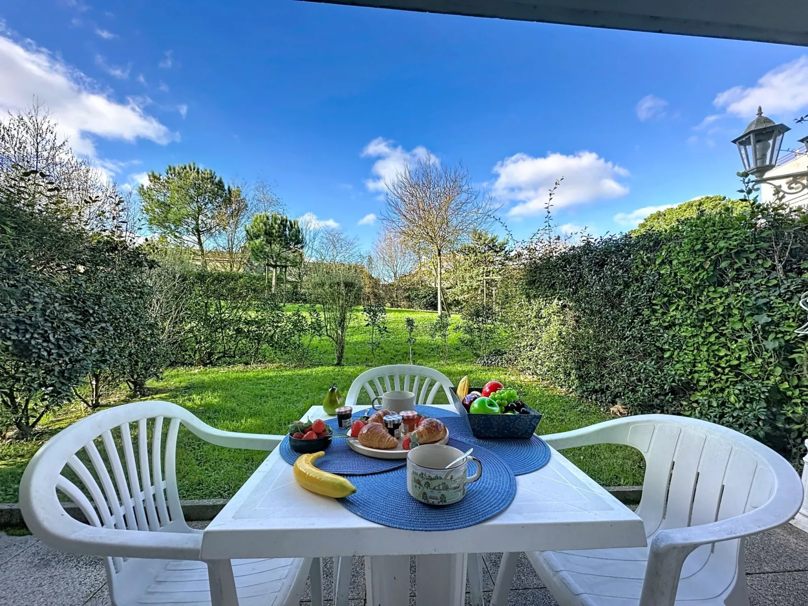 Le Clos de la Corderie - Draußen