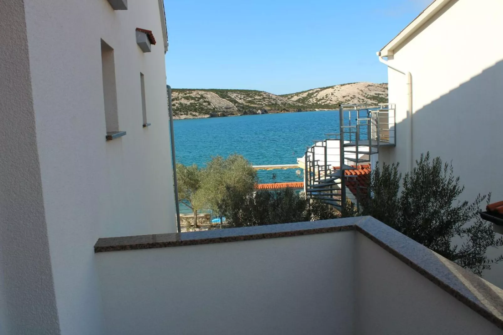 Hotelzimmer Suite 202 - Typ 2 - View in summer