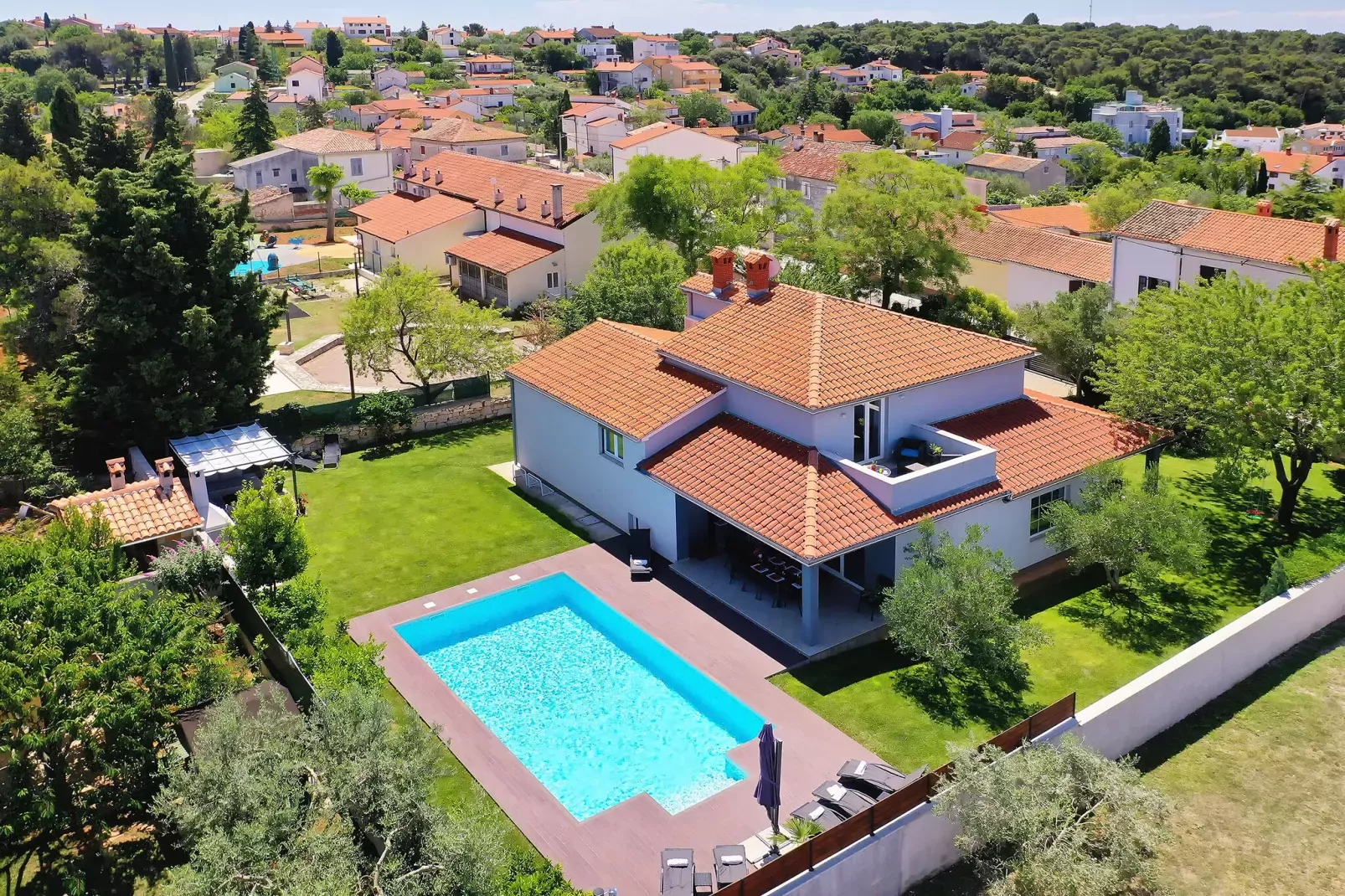 Villa Entini-Exterior summer