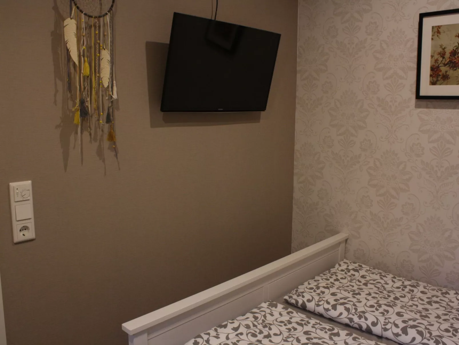 Mia - Image-tags.info