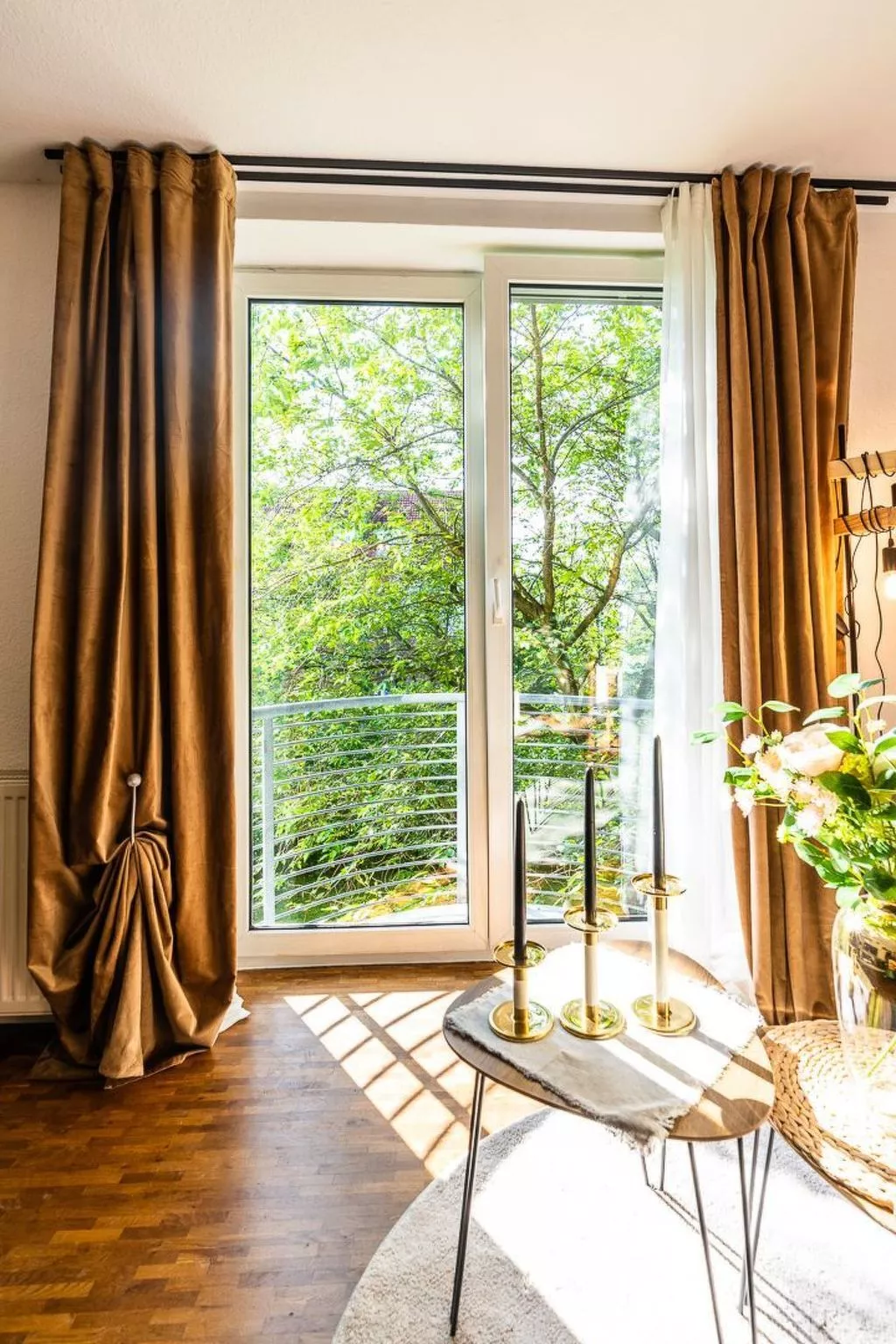 Black Mirror - Image-tags.info