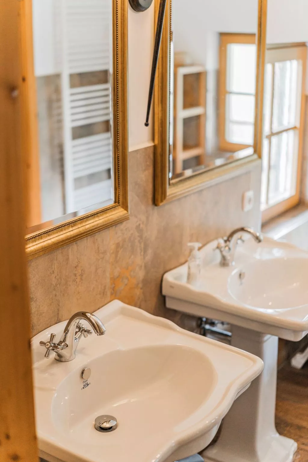 DC. Goisern - Image-tags.info