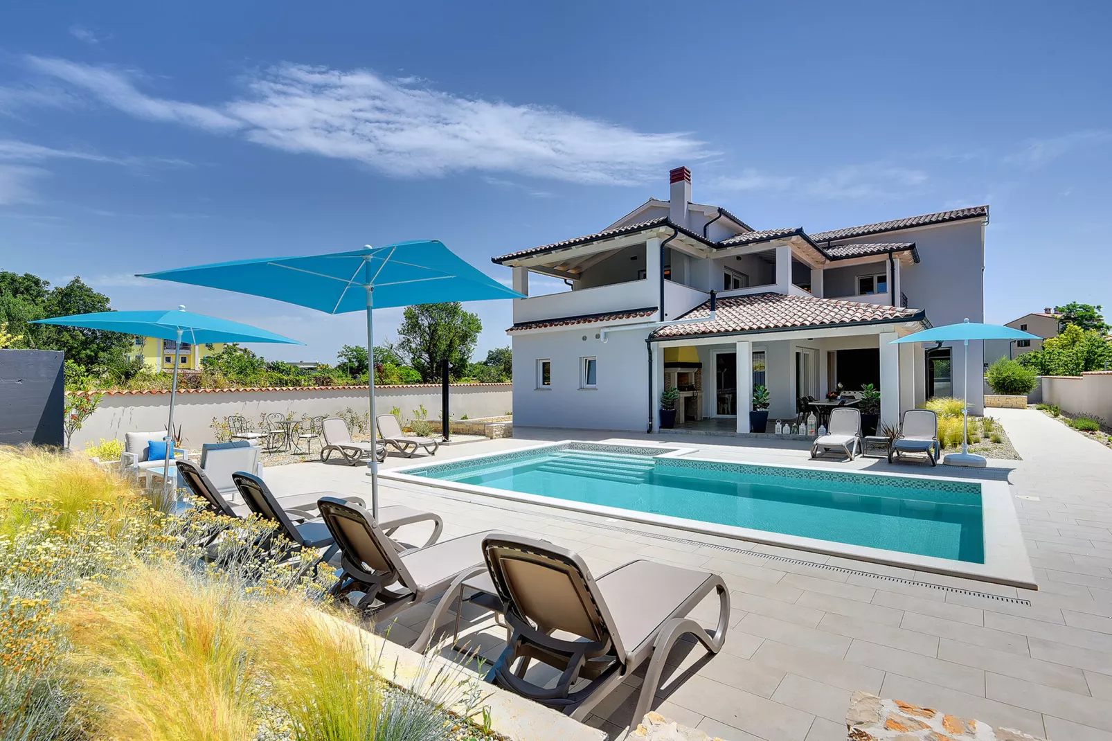 Villa Dream-Exterior summer