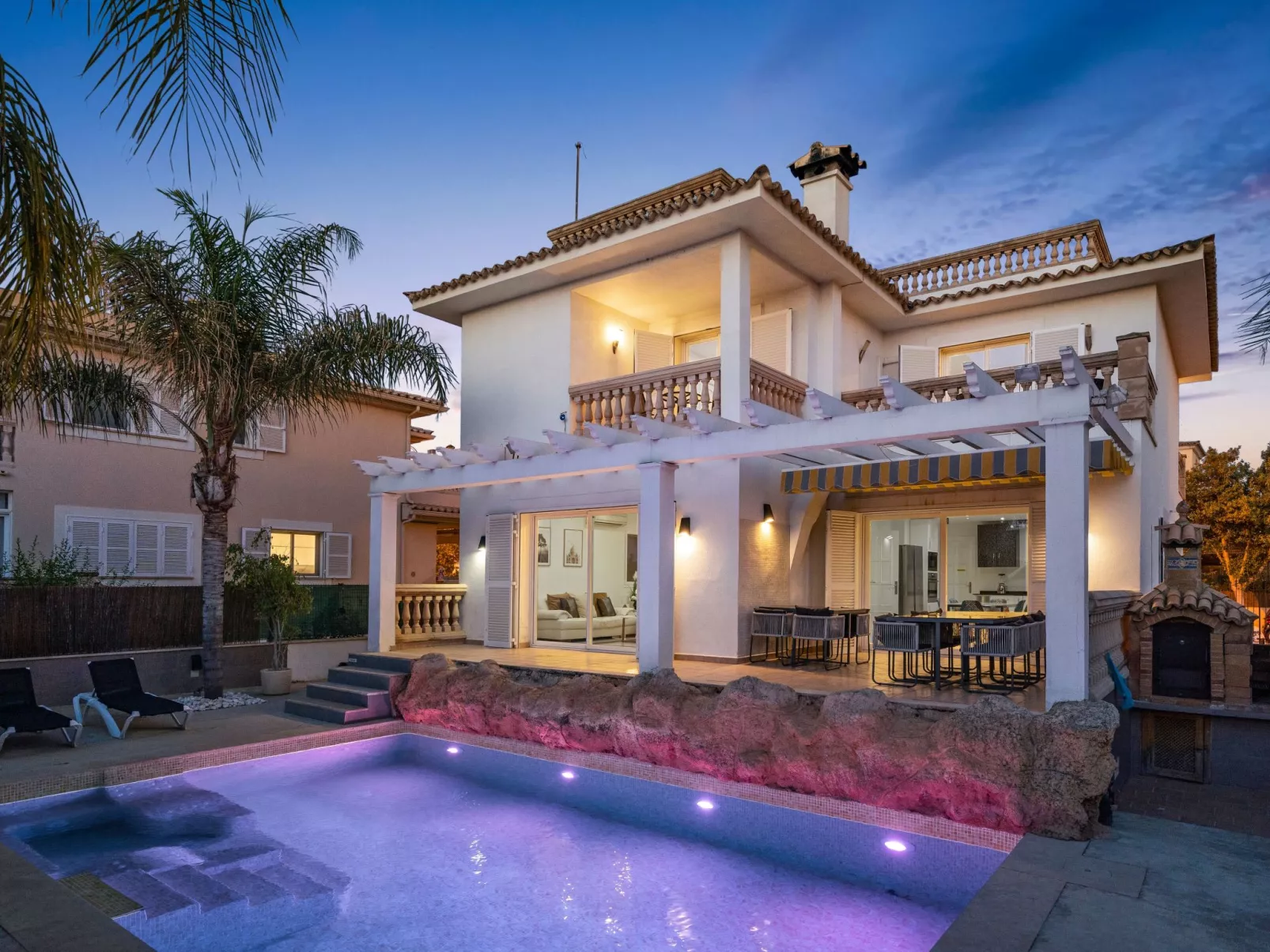 Villa SOL FELOSTAL, 130m zum Strand, nahe Airport und Palma Zentrum - Image-tags.info