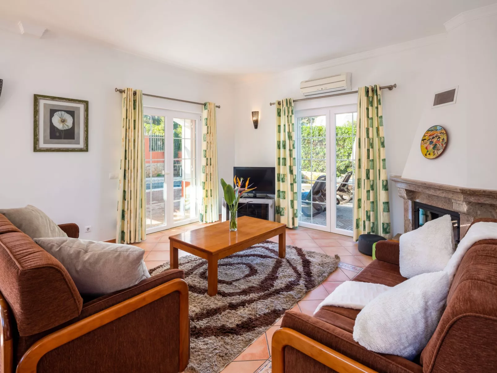 4-Schlafzimmer-Villa R2, Garten, Pool, Strand - Image-tags.info