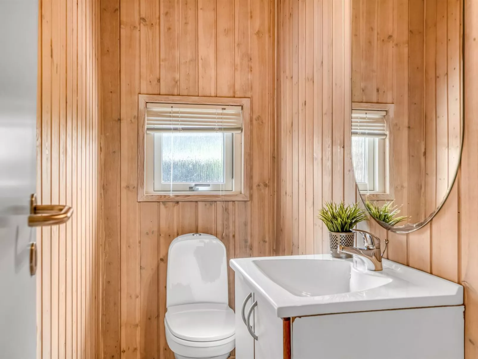 "Alisa" - 1.9km from the sea - Inside