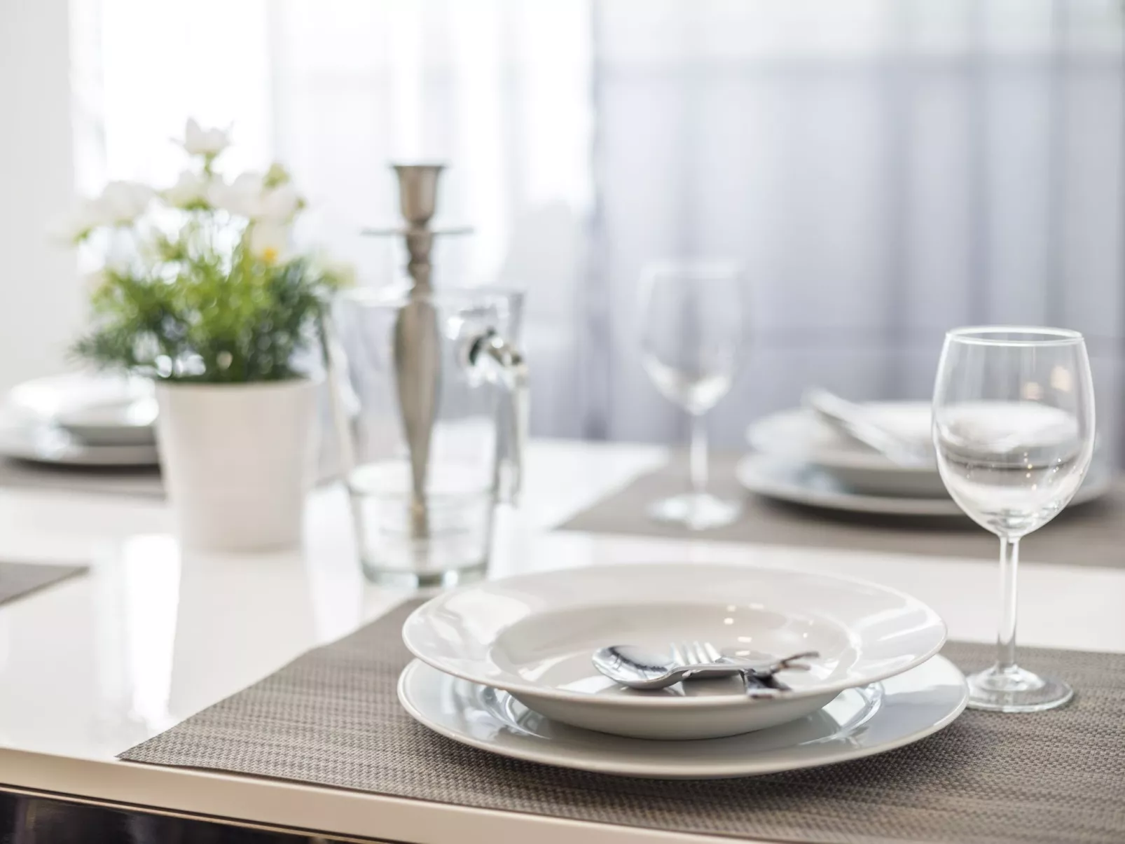 Ruhige Ferienwohnung mit Veranda und Garten - Image-tags.info