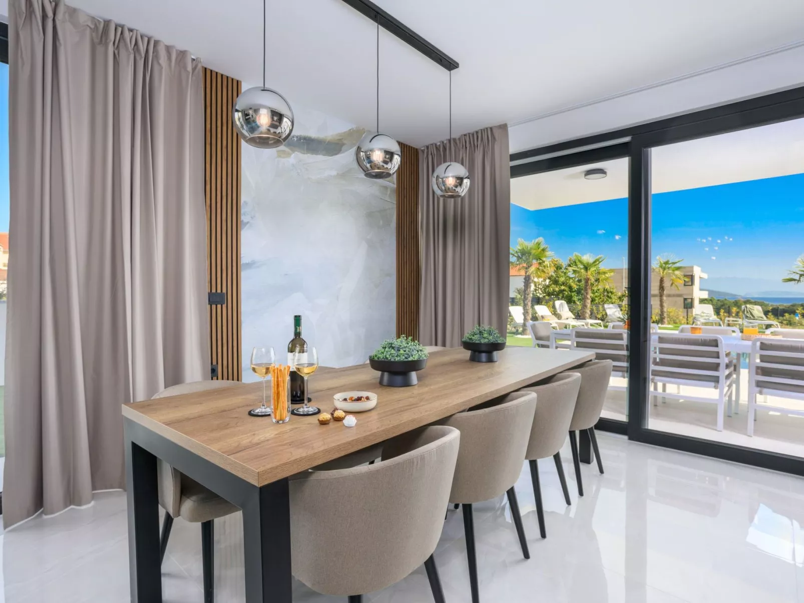 Neue moderne Villa mit Pool in der Nähe von dem - Image-tags.info