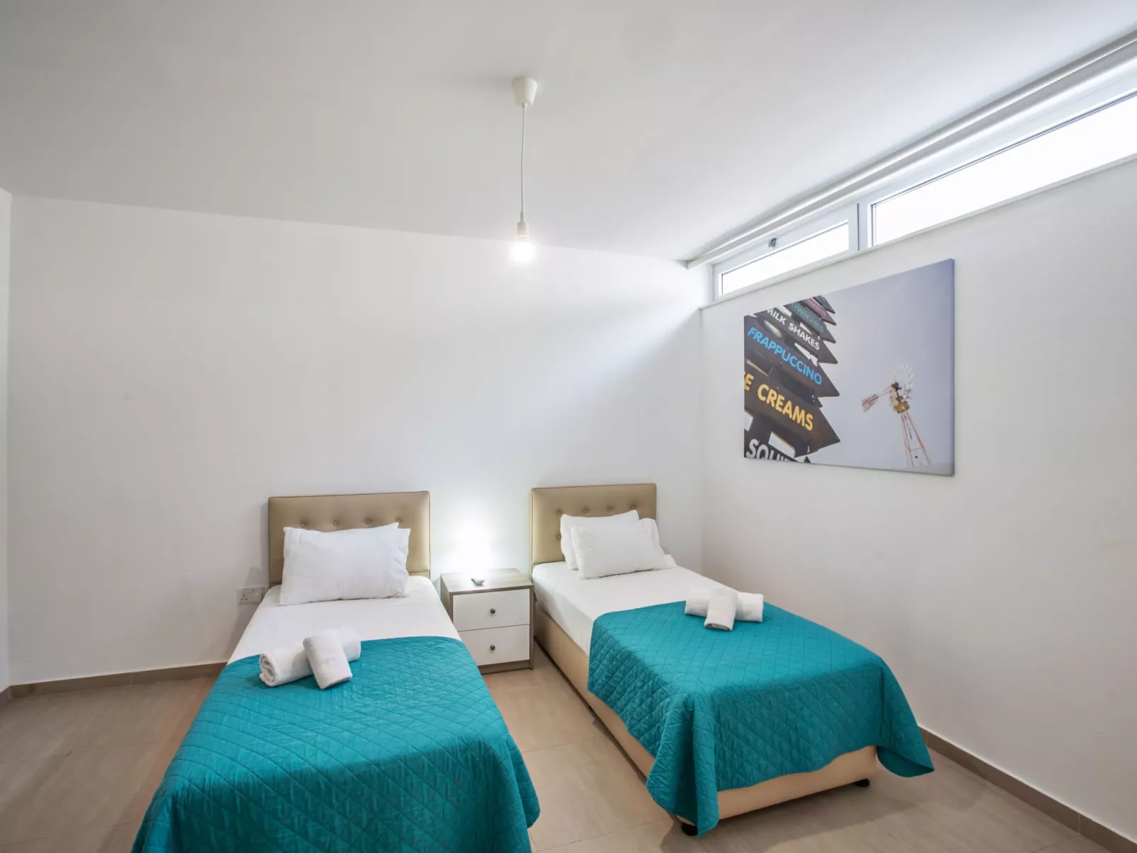 Schöne, topmoderne Ferienvilla auf Zypern - Image-tags.info